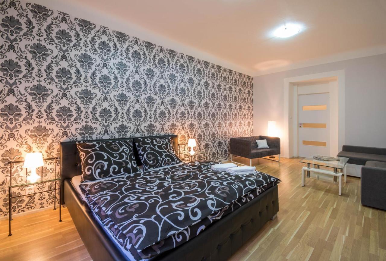 Chest Design Apartments Praha Bagian luar foto