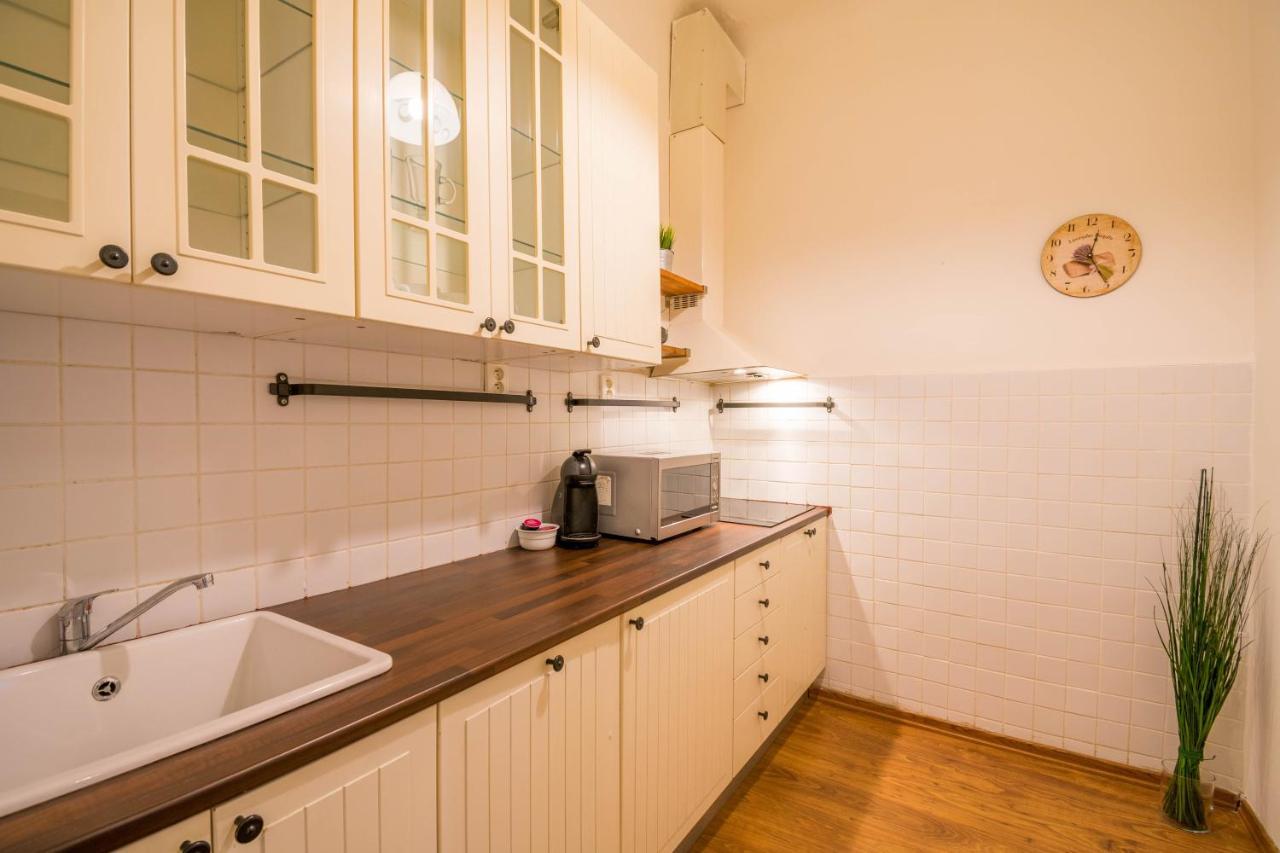 Chest Design Apartments Praha Bagian luar foto