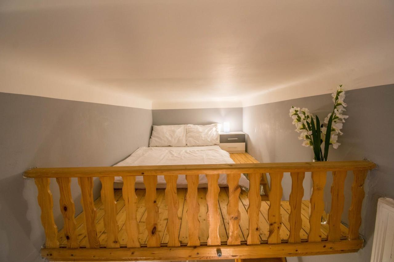 Chest Design Apartments Praha Bagian luar foto