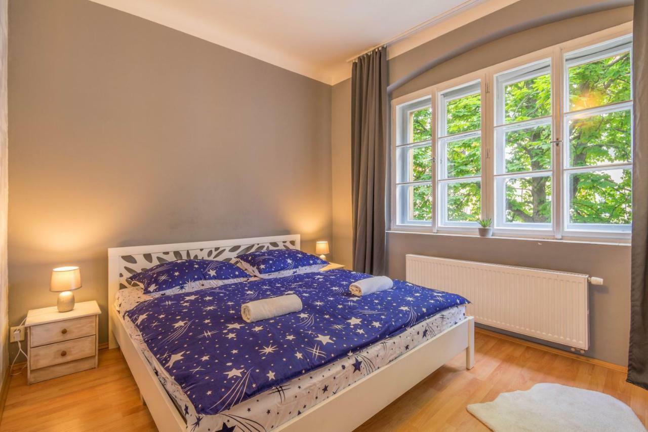 Chest Design Apartments Praha Bagian luar foto